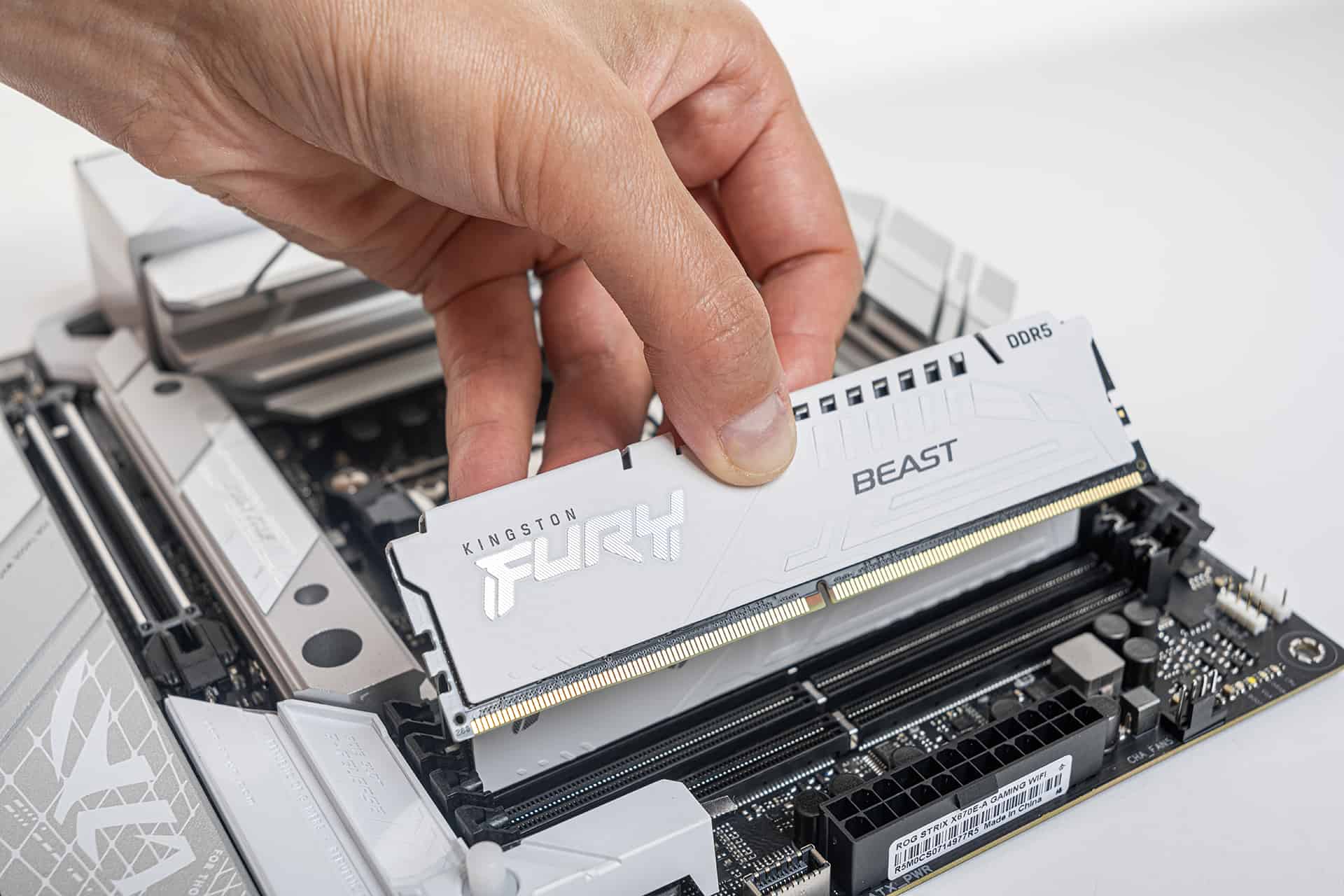 DDR4 vs DDR5 Comprehensive Comparison of RAM Technologies Origen Board
